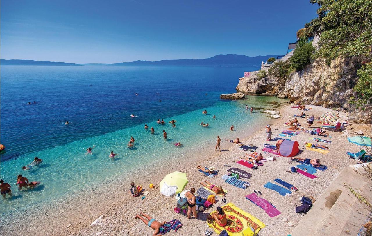 Amazing Apartment In Rijeka With Wifi 외부 사진