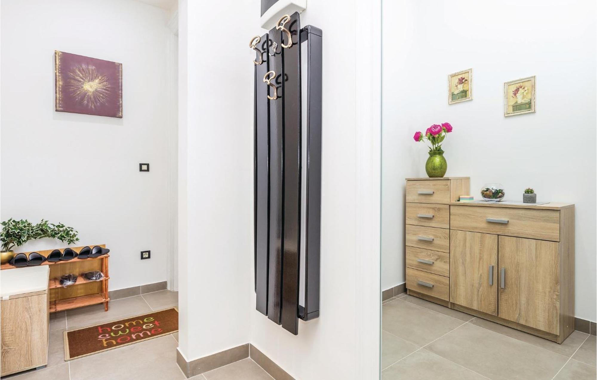 Amazing Apartment In Rijeka With Wifi 외부 사진